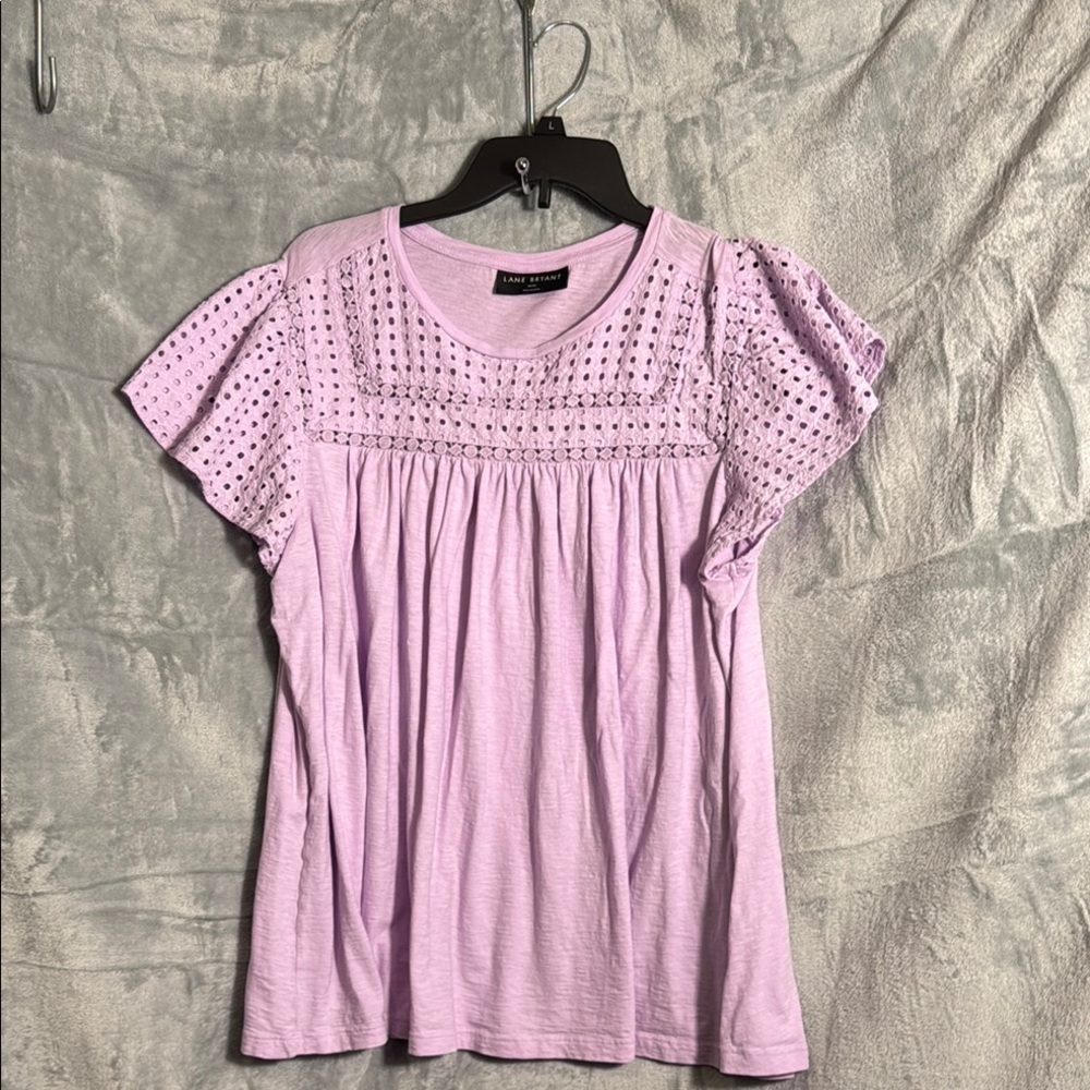 Lane‎ Bryant Lavender Eyelet Top plus size 18 / 20 2X pretty and lightweight